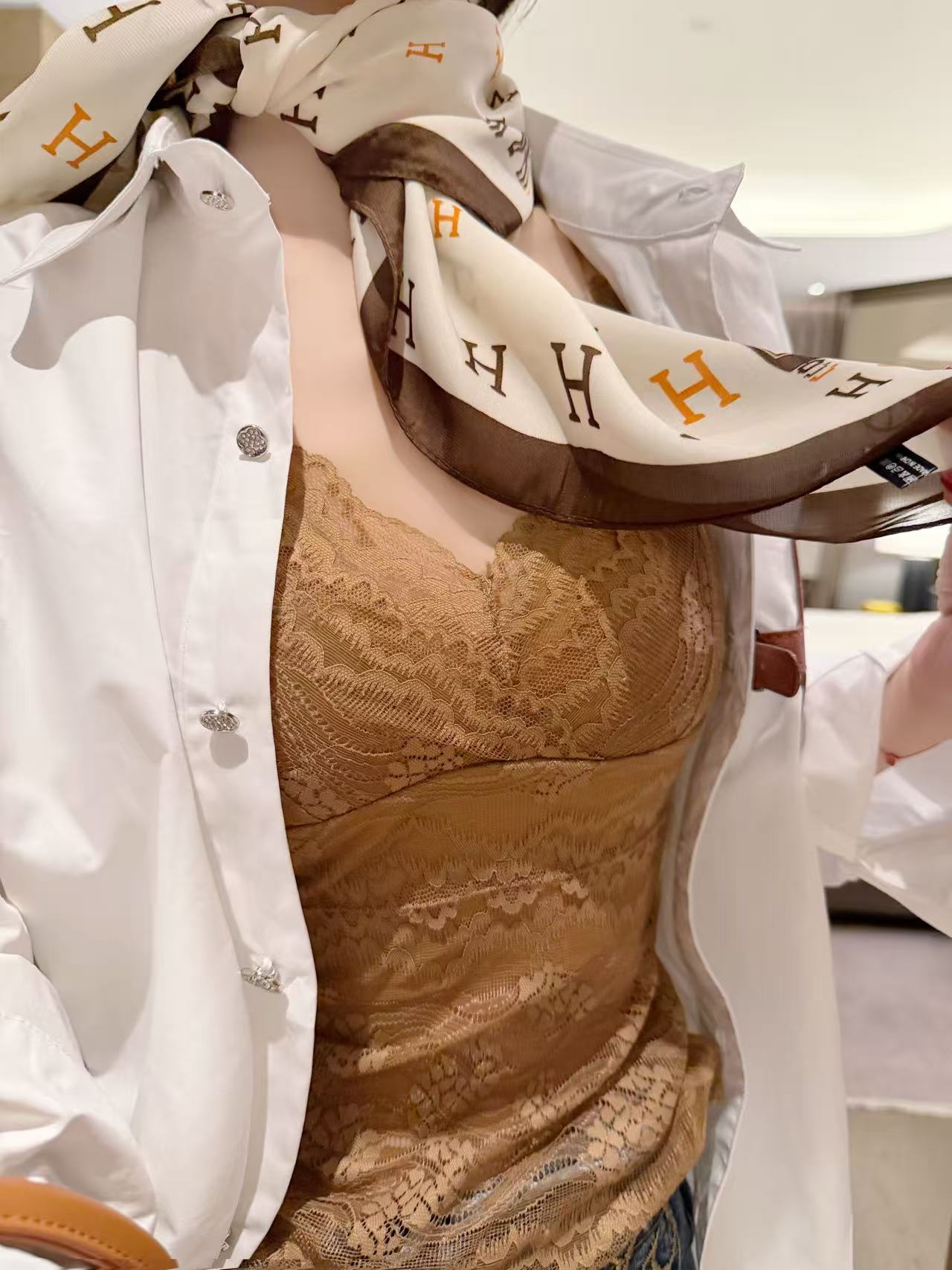 HERME5 スカーフ + シャツ【50％割引+送料無料】