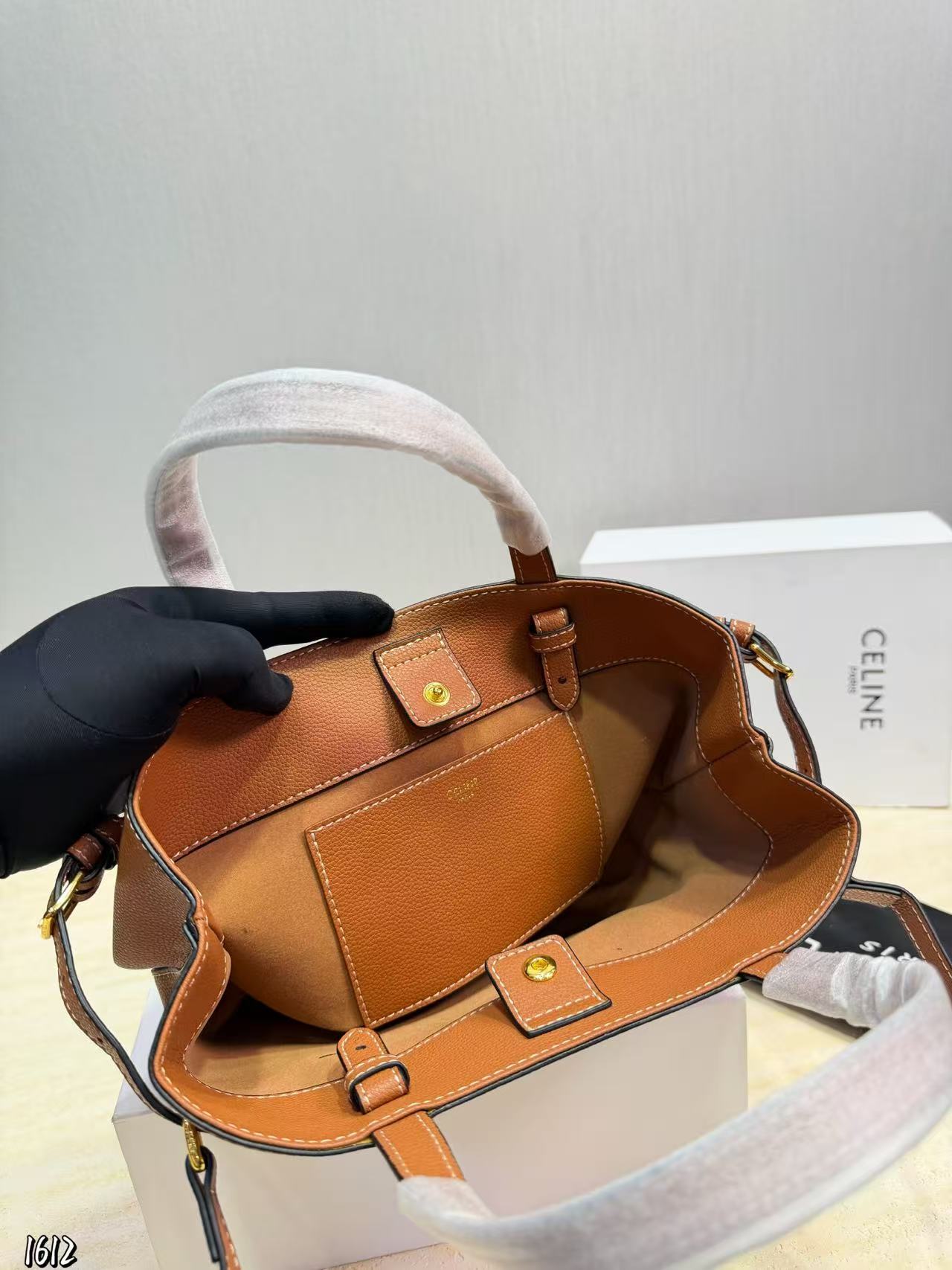 CEL1NE 凱旋門ハンドバッグ【50％割引+送料無料】