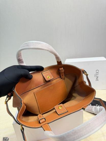 CEL1NE 凱旋門ハンドバッグ【50％割引+送料無料】