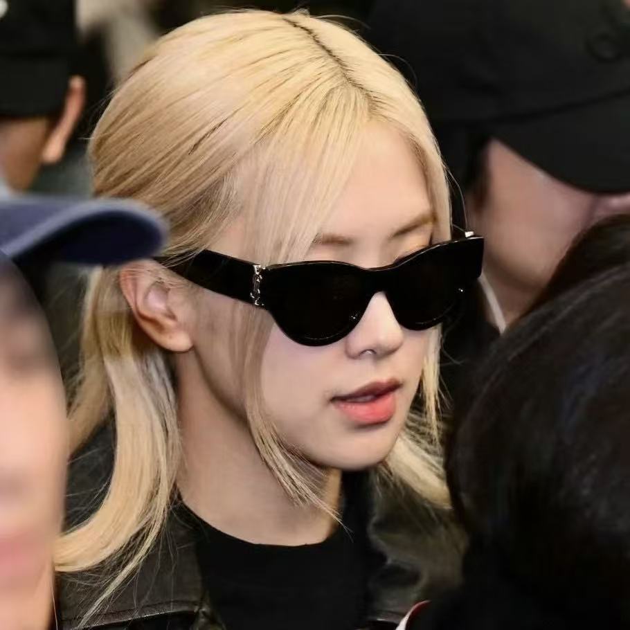 YSLのミニマリストサングラス【50％割引+送料無料】