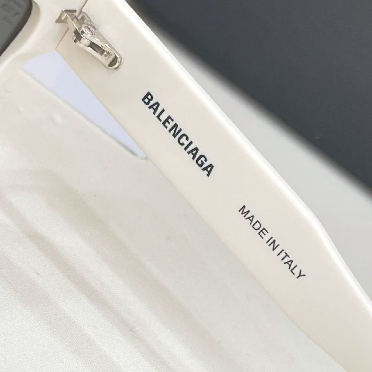 BALENC1AG レターサングラス【50％割引+送料無料】