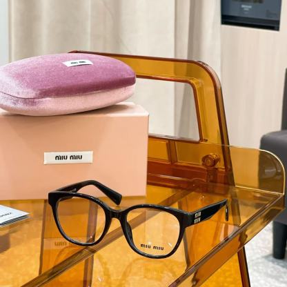 M1UM1U ミニマリスト レター グラス【50％割引+送料無料】