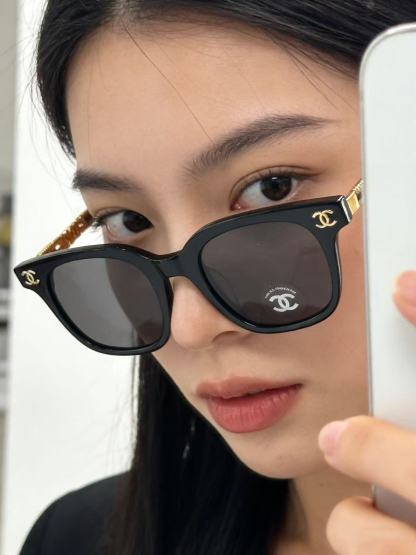 CHANE1 新作ダブルC文字メガネ【50％割引+送料無料】