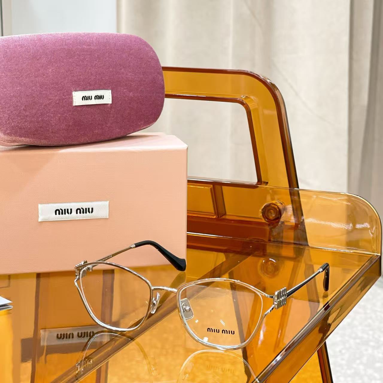 M1UM1U 透明メガネ【50％割引+送料無料】