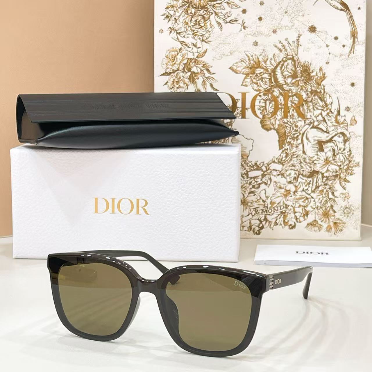 DI0Rサングラス0260S【50％割引+送料無料】