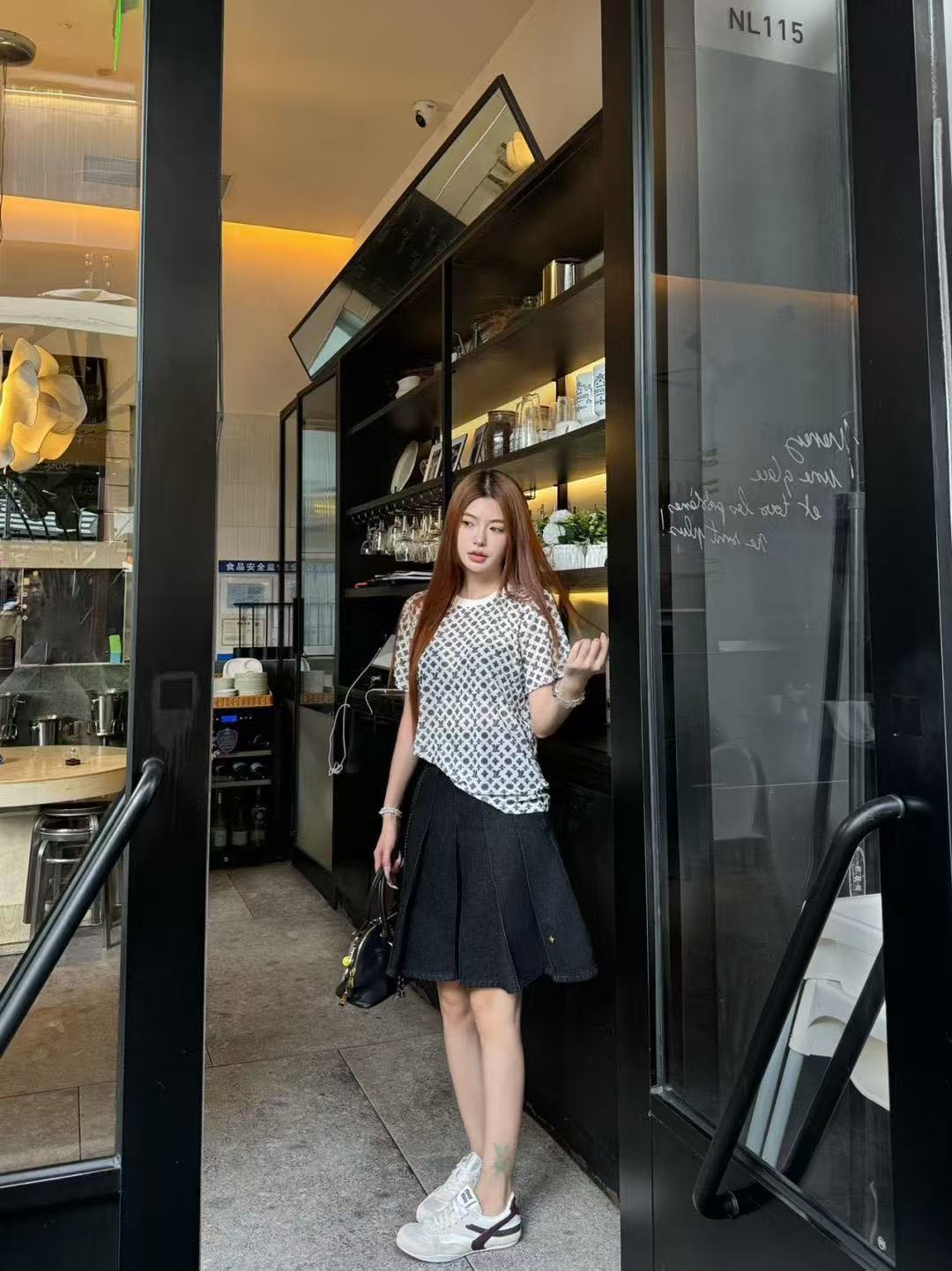 LV四つ葉のクローバーメッシュプリントTシャツ【50％割引+送料無料】