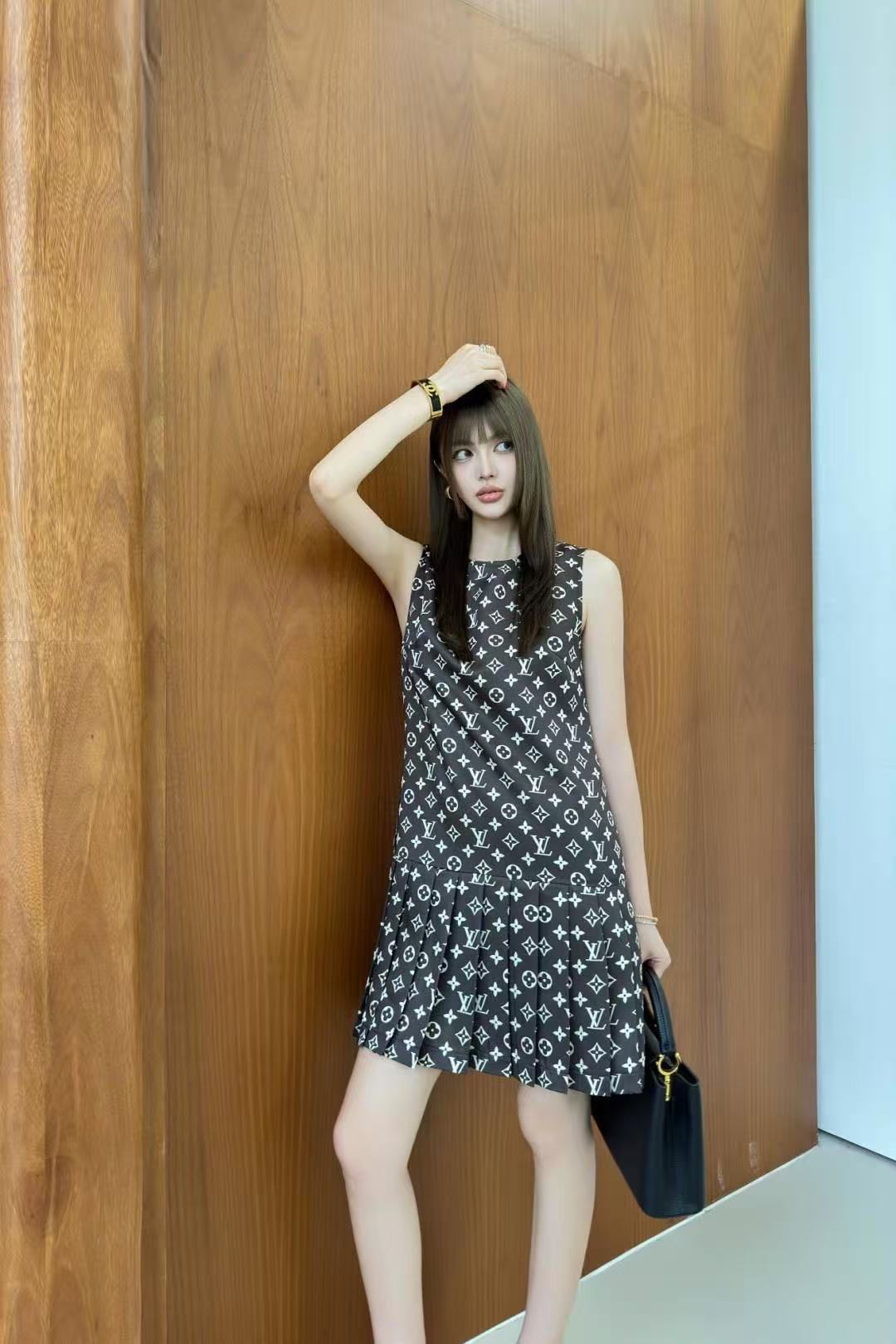 LV ノースリーブプリントドレス【50％割引+送料無料】