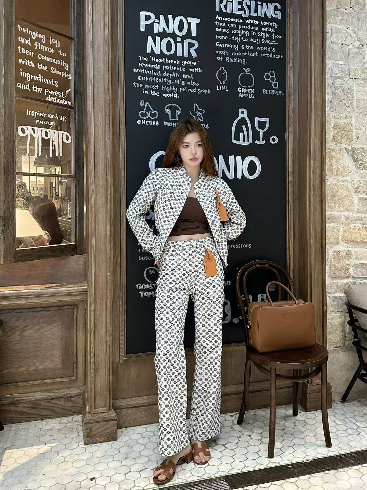 LVデニムジャケットとパンツのツーピースセット【50％割引+送料無料】