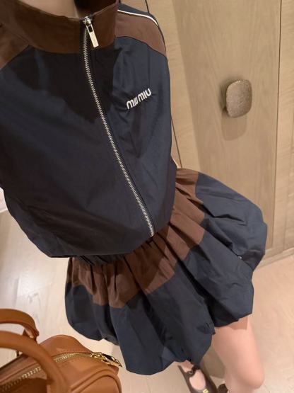 M1UM1U ジッパーベスト+スカート ツーピースセット【50％割引+送料無料】