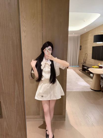 M1UM1U シャツ＋スカート ツーピースセット【50％割引+送料無料】