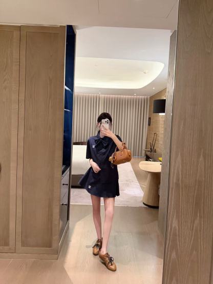 M1UM1U シャツ＋スカート ツーピースセット【50％割引+送料無料】