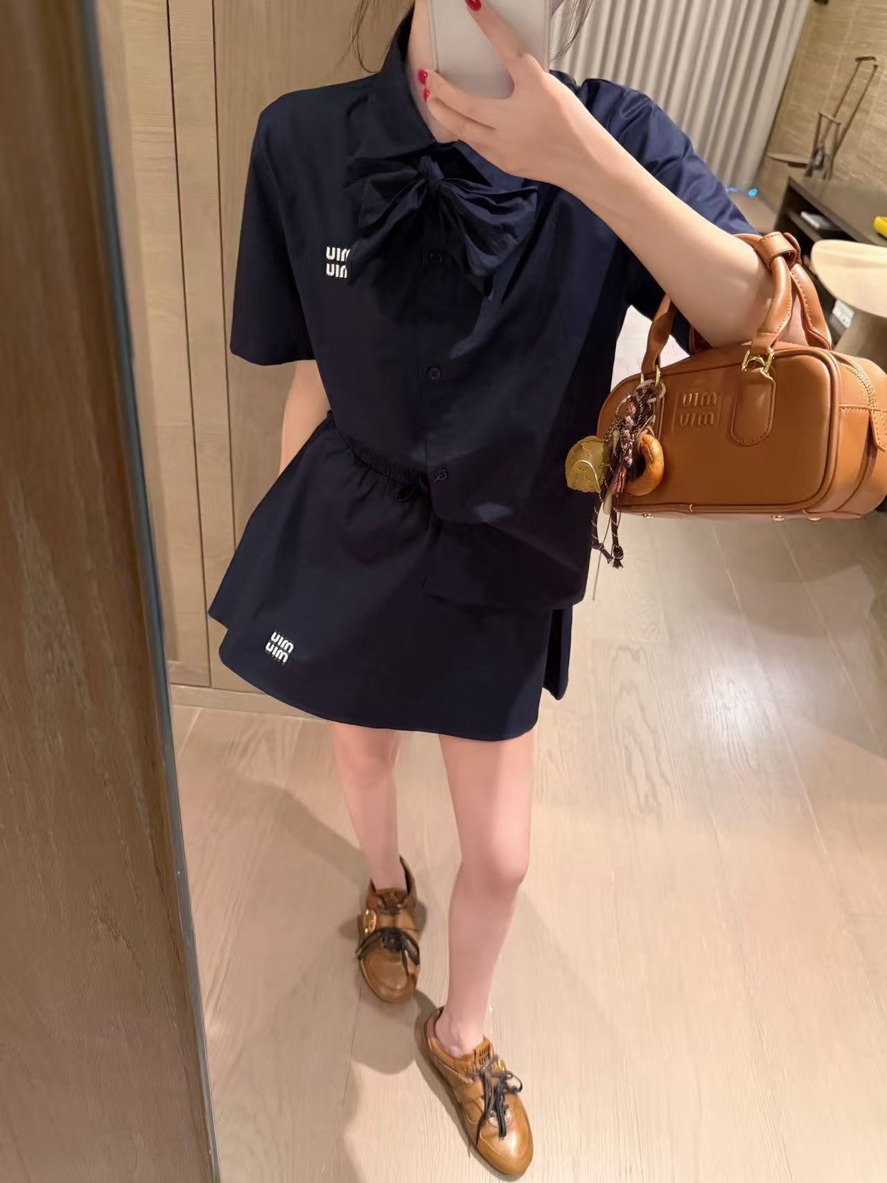 M1UM1U シャツ＋スカート ツーピースセット【50％割引+送料無料】