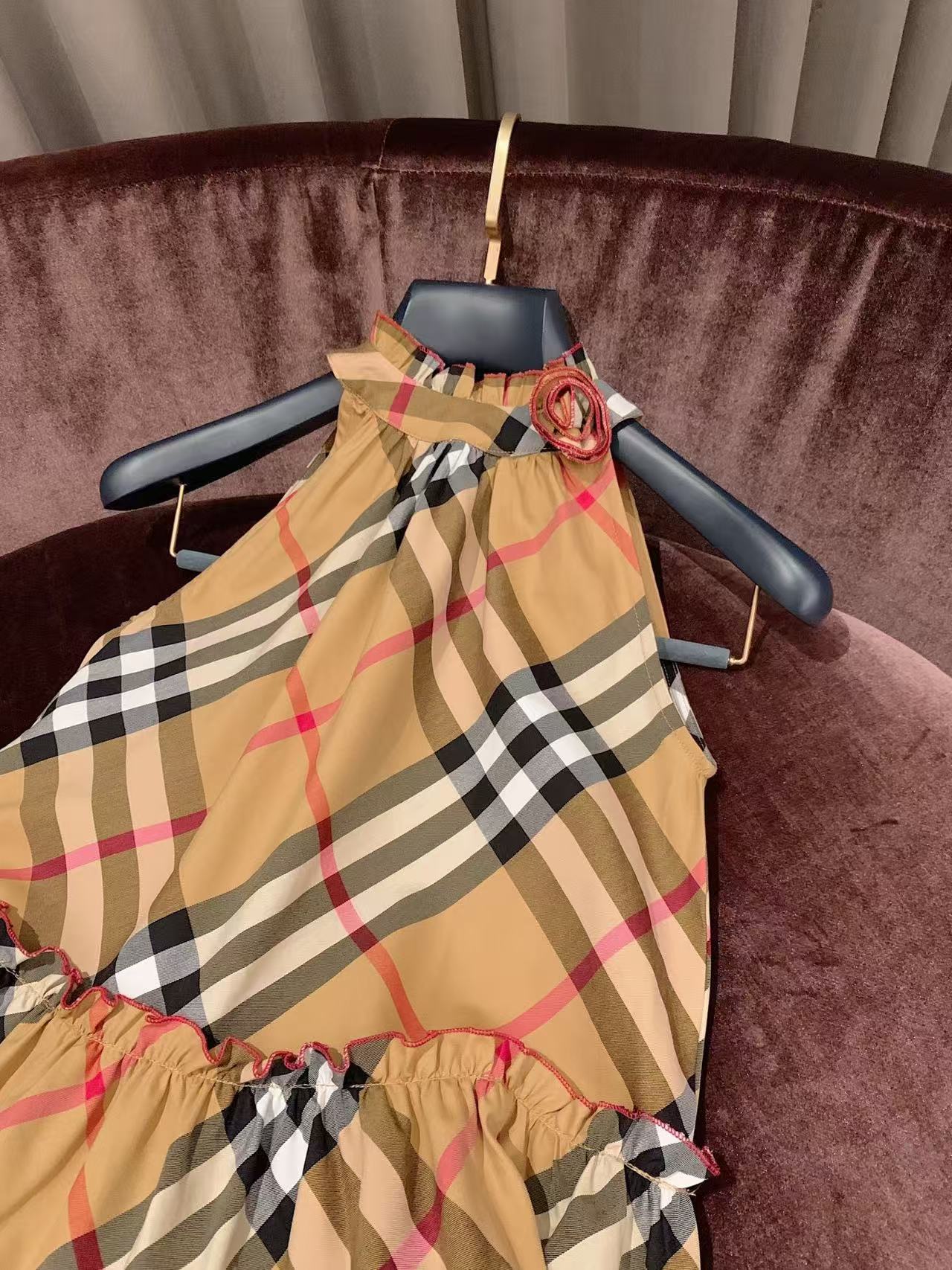 BUR8ERRY チェック柄ノースリーブドレス【50％割引+送料無料】