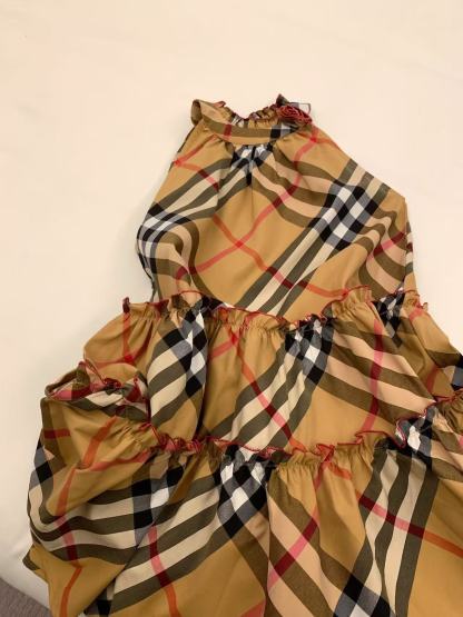 BUR8ERRY チェック柄ノースリーブドレス【50％割引+送料無料】