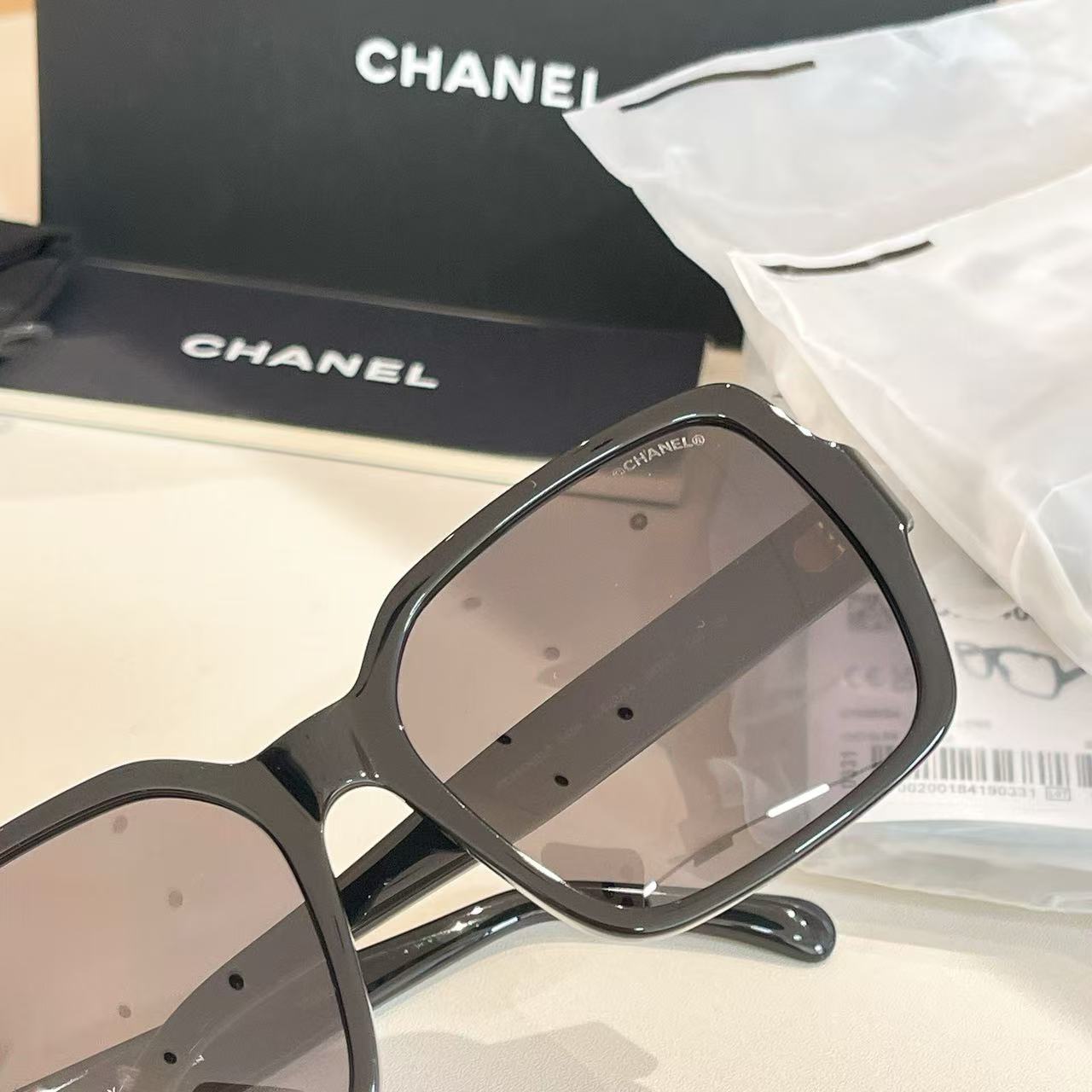 CHANE1 ニューレターサングラス 5408【50％割引+送料無料】