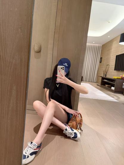 VELENT1NO Tシャツ+デニムスカート ツーピースセット【50％割引+送料無料】