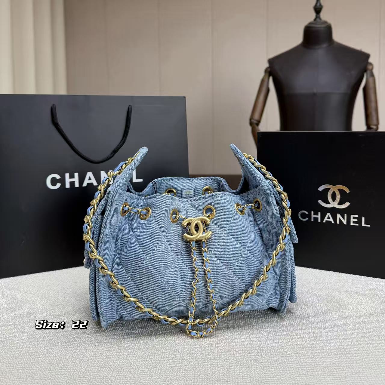 CHANE1 デニムチェーンショルダーバッグ【50％割引+送料無料】