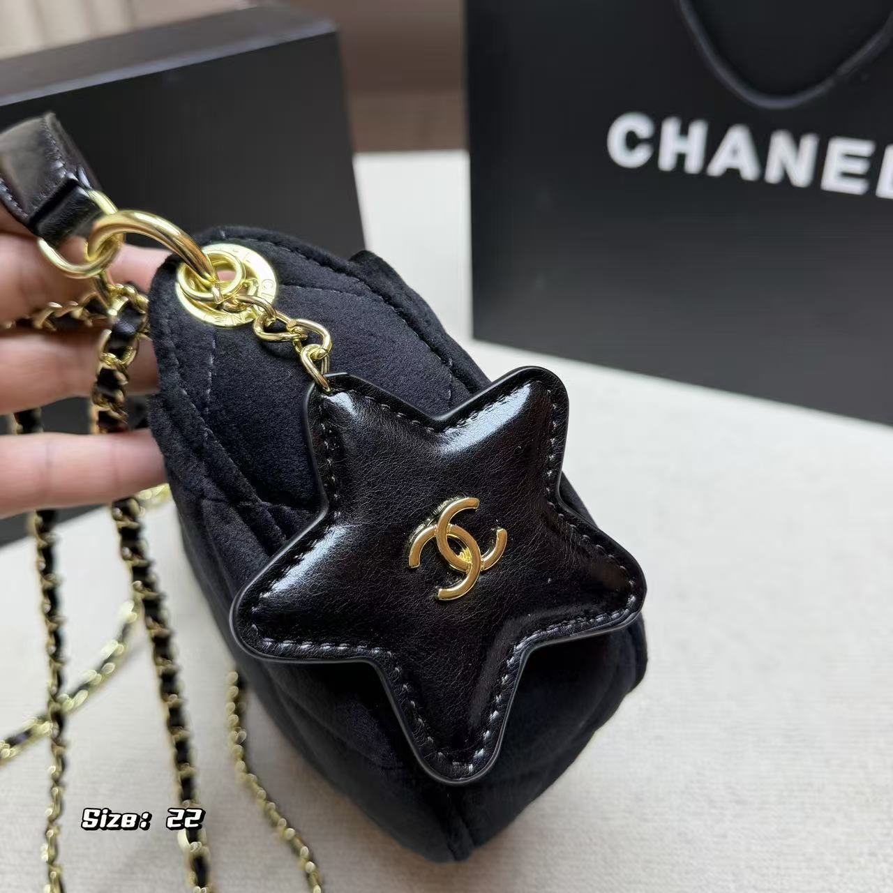 CHANE1 ベルベットチェーンバッグ【50％割引+送料無料】