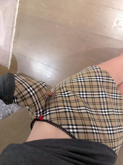 BUR8ERRY 刺繍チェック柄トップス＆スカート ツーピースセット【50％割引+送料無料】