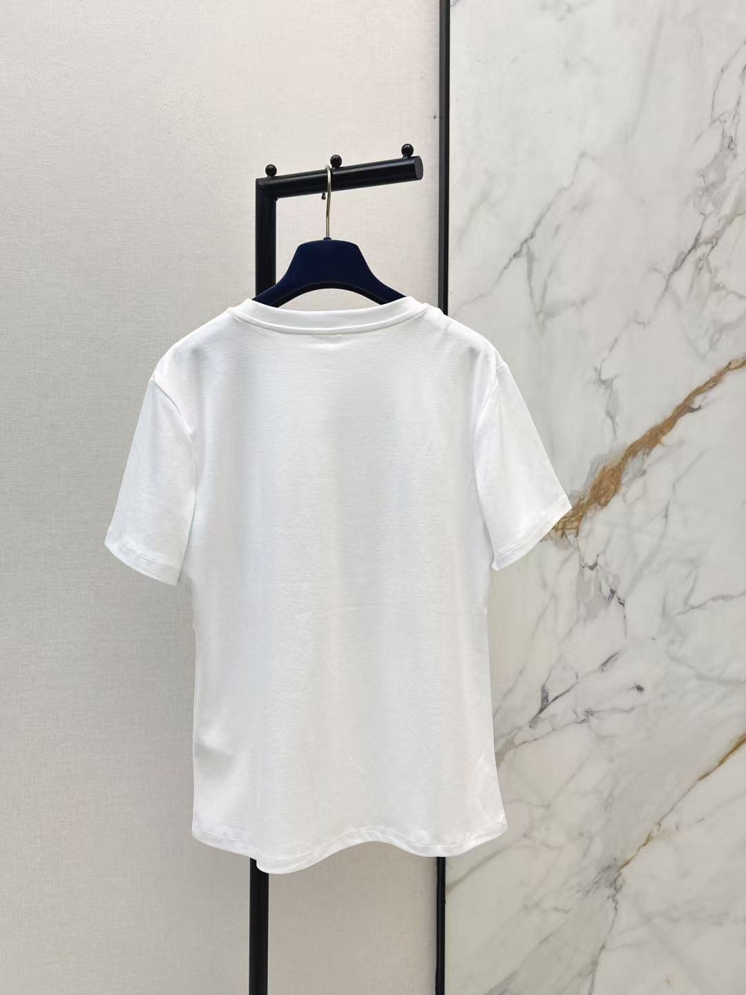 LVカラフルレターTシャツ【50％割引+送料無料】