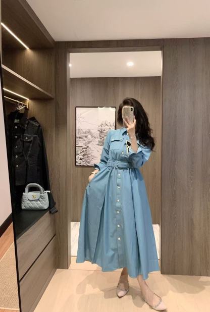 DIORの襟付き長袖ドレス【50％割引+送料無料】