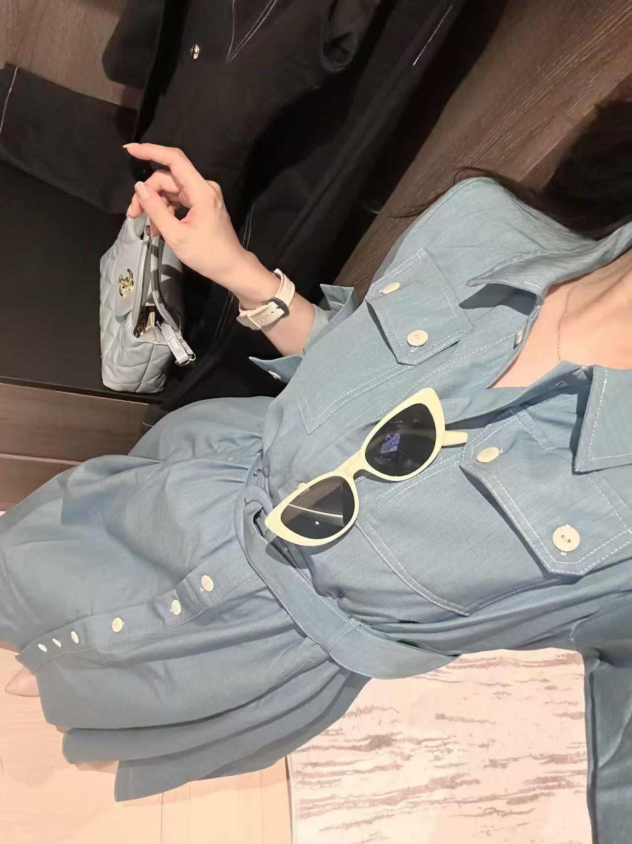 DIORの襟付き長袖ドレス【50％割引+送料無料】