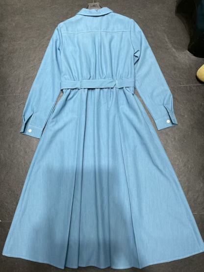 DIORの襟付き長袖ドレス【50％割引+送料無料】