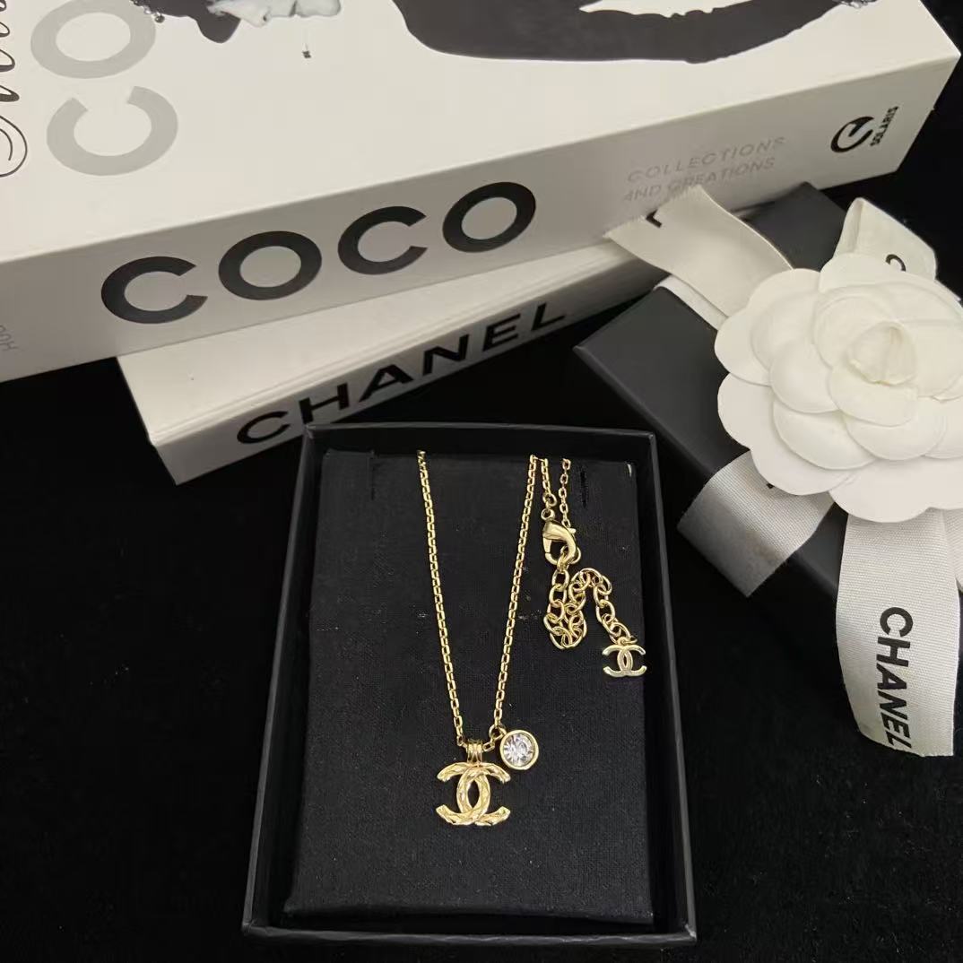 CHANE1 ダブルC ダイヤモンドネックレス【50％割引+送料無料】