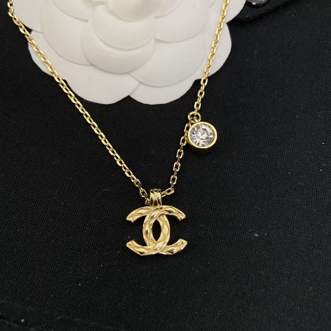 CHANE1 ダブルC ダイヤモンドネックレス【50％割引+送料無料】