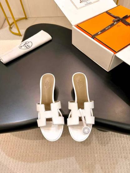 HERME5 高品質Hローヒールシューズ【50％割引+送料無料】