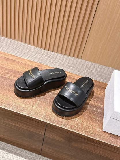 DIORの高品質プラットフォームスリッパ【50％割引+送料無料】