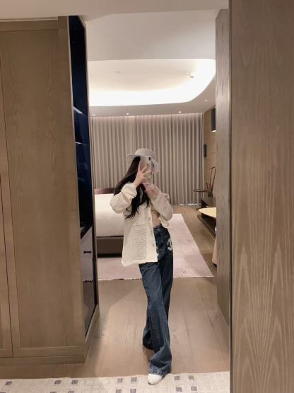 CEL1NE 凱旋門レースブラウス【50％割引+送料無料】