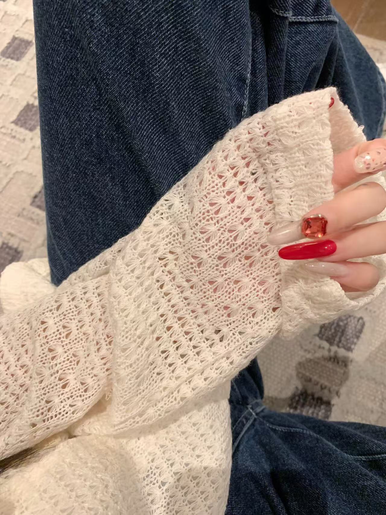 CEL1NE 凱旋門レースブラウス【50％割引+送料無料】