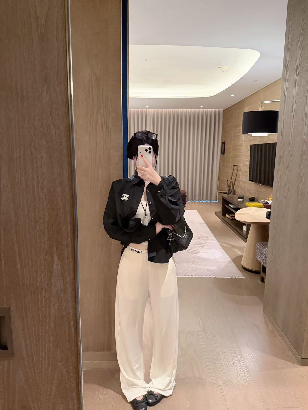 CHANE1 ダブルC シンプルシャツ【50％割引+送料無料】