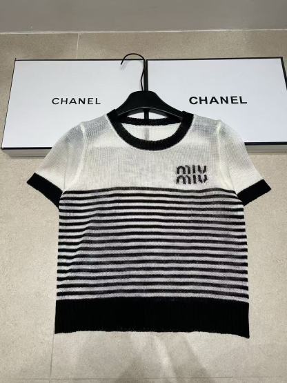 M1UM1U カラーブロック ストライプ セーター【50％割引+送料無料】