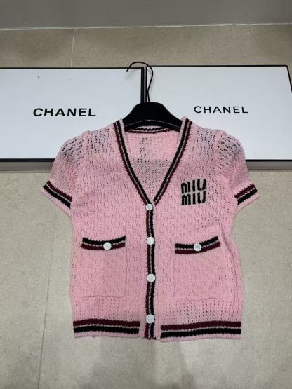 M1UM1U カラーブロック Vネック ウール カーディガン【50％割引+送料無料】