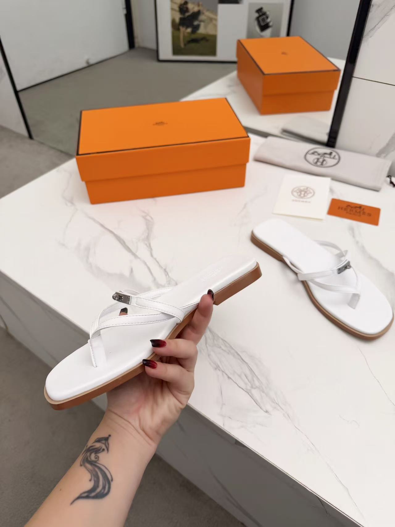 HERME5 シンプルビーチサンダル【50％割引+送料無料】
