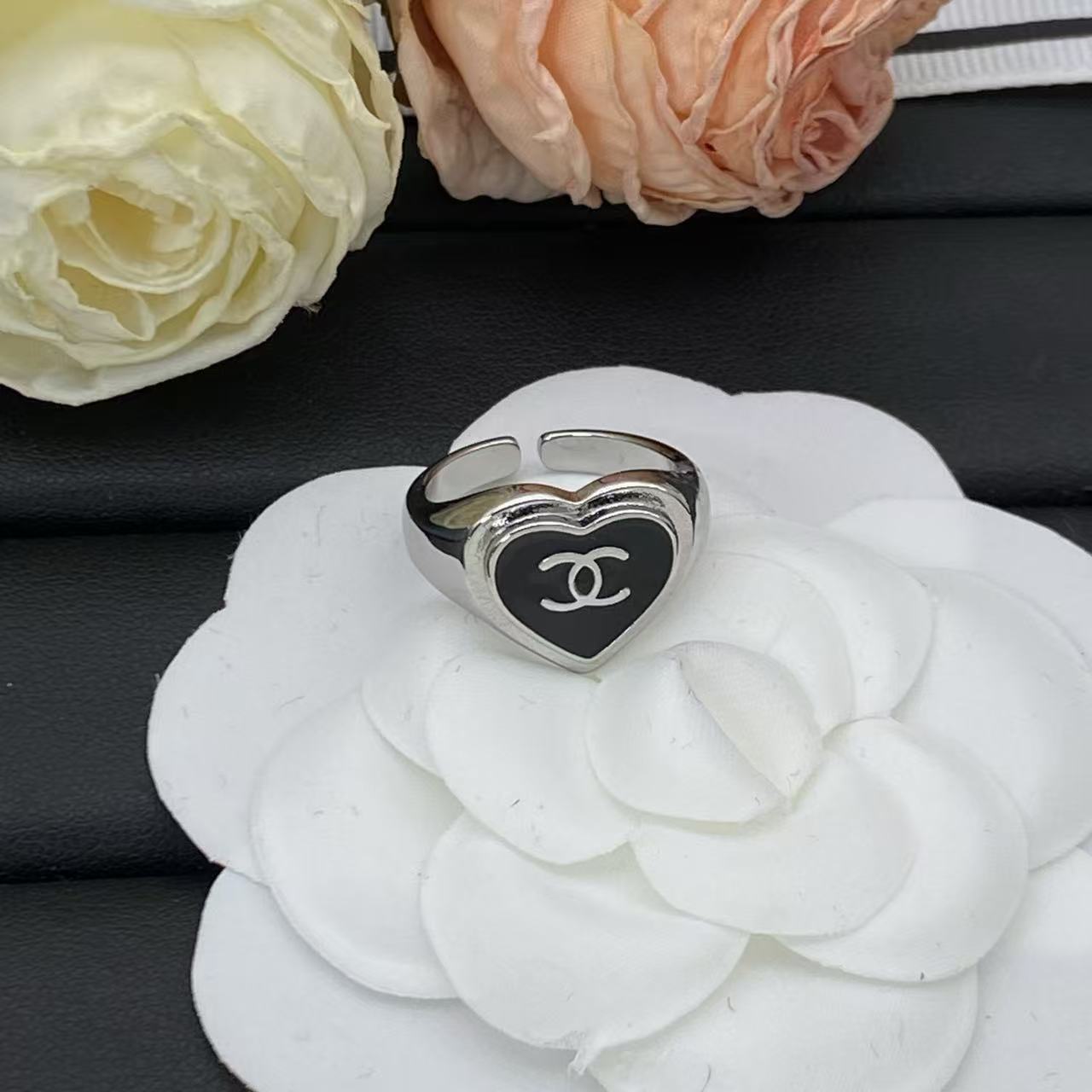 CHANE1 ダブルC ハートリング【50％割引+送料無料】