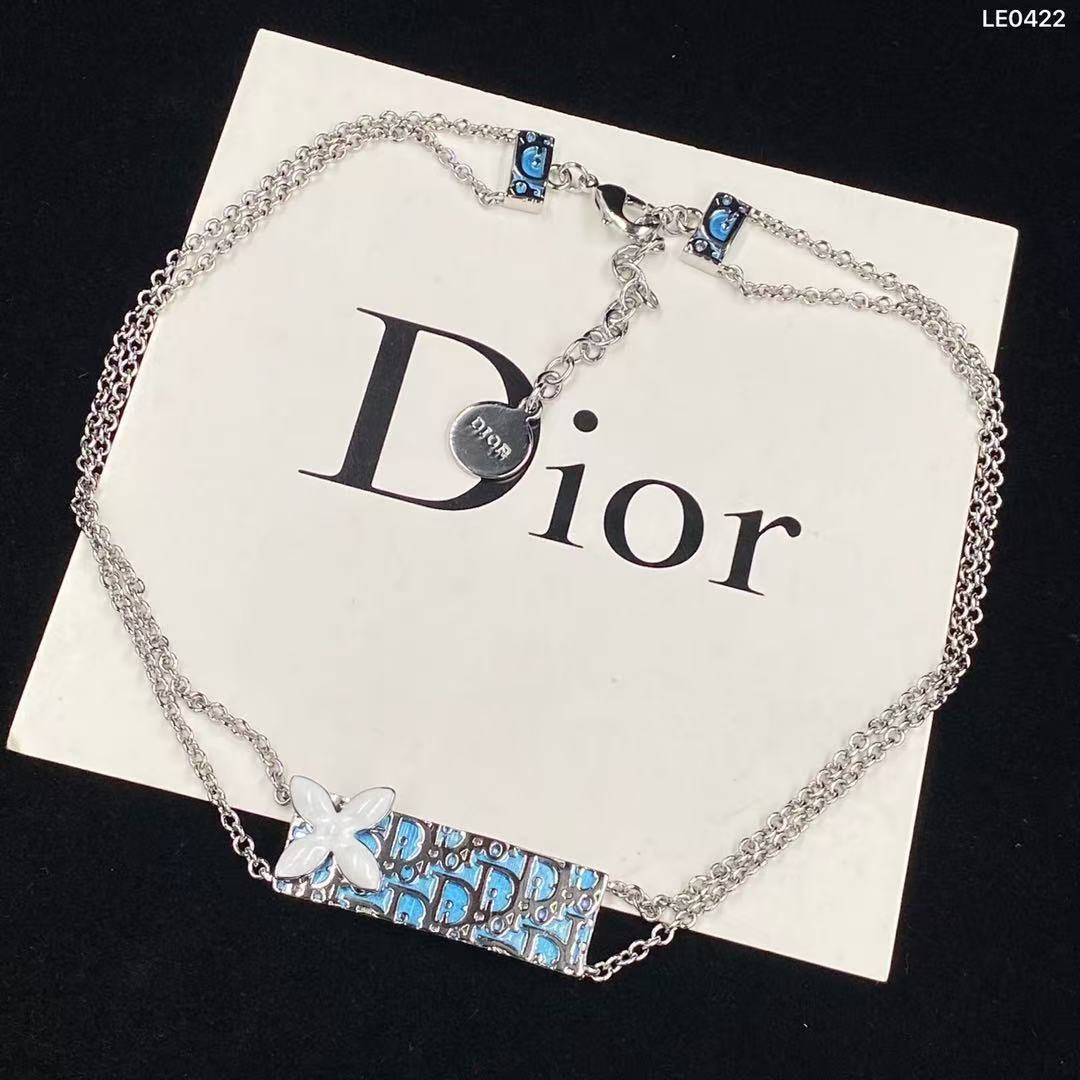 DIOR 四つ葉のクローバー ブレスレット + ネックレス 2点セット【50％割引+送料無料】