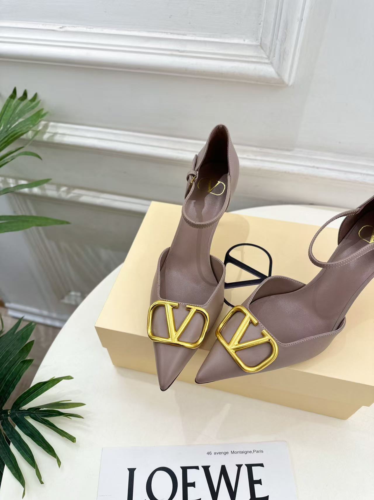 VALENT1NO 高品質ポインテッドトゥハイヒール【50％割引+送料無料】