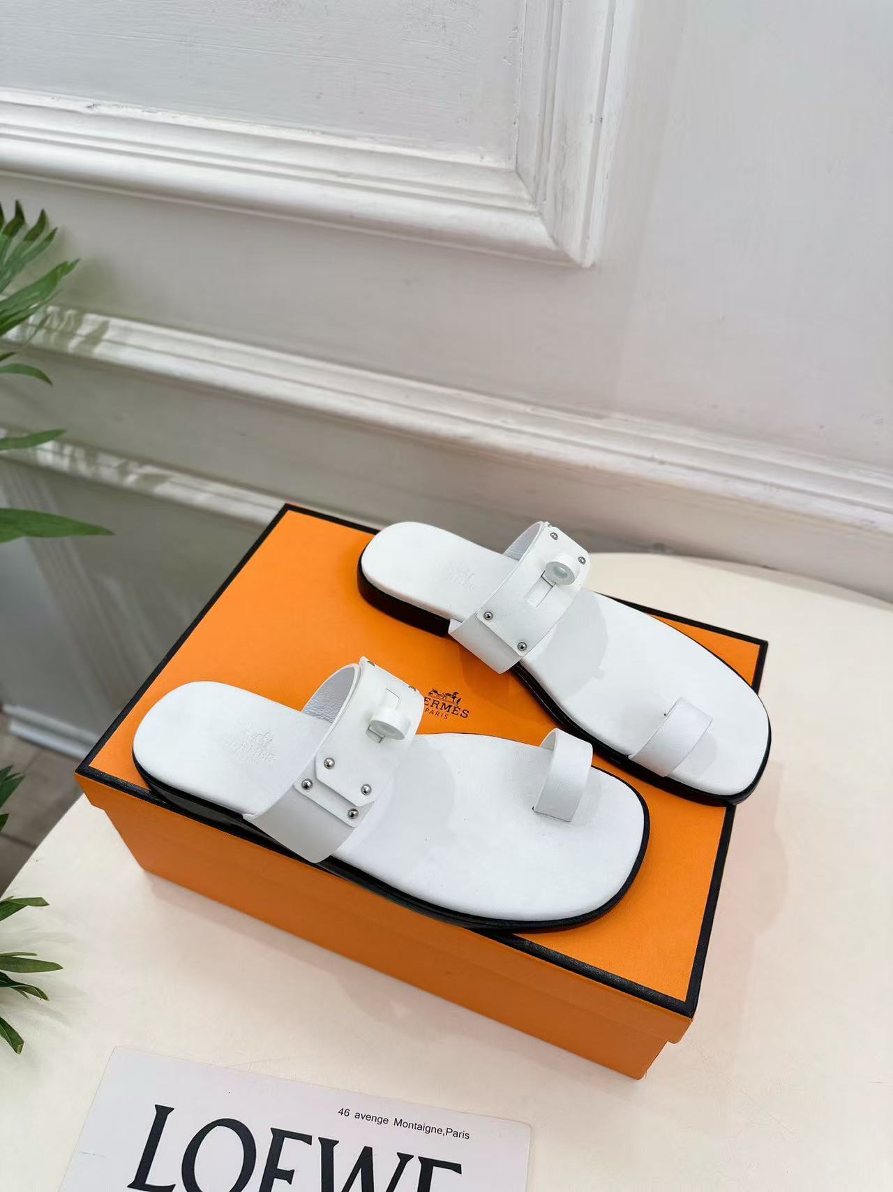 HERME5 高品質レザー フリップフロップ【50％割引+送料無料】