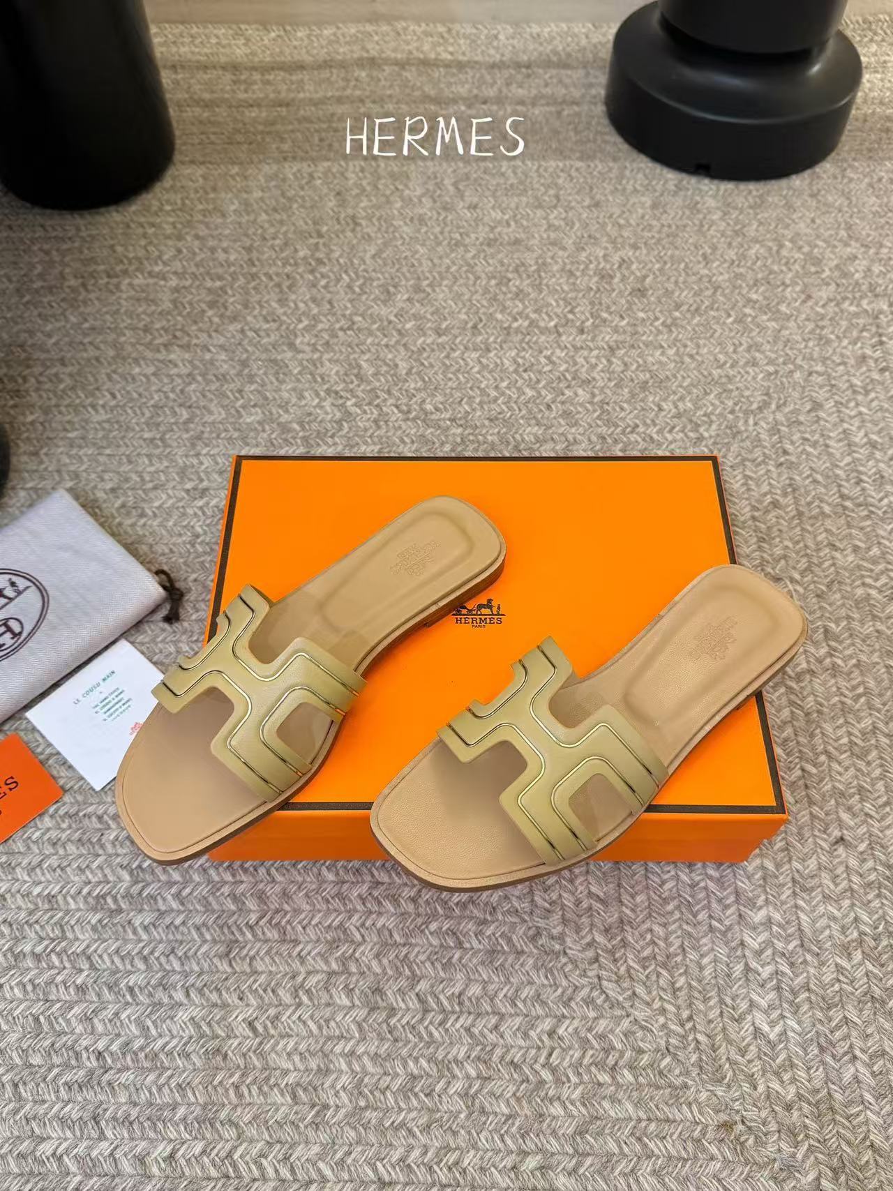 HERME5 高品質Hシープスキンスリッパ【50％割引+送料無料】