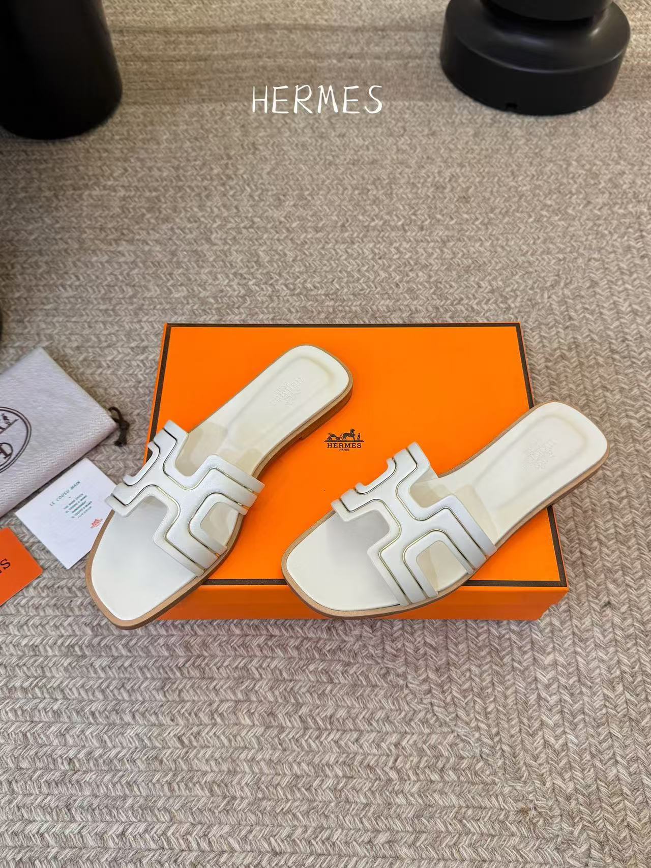 HERME5 高品質Hシープスキンスリッパ【50％割引+送料無料】