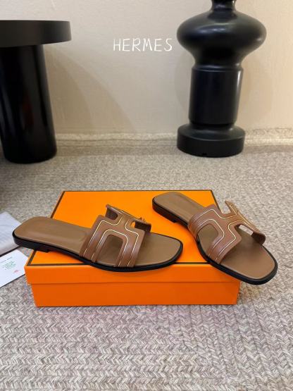 HERME5 高品質Hシープスキンスリッパ【50％割引+送料無料】