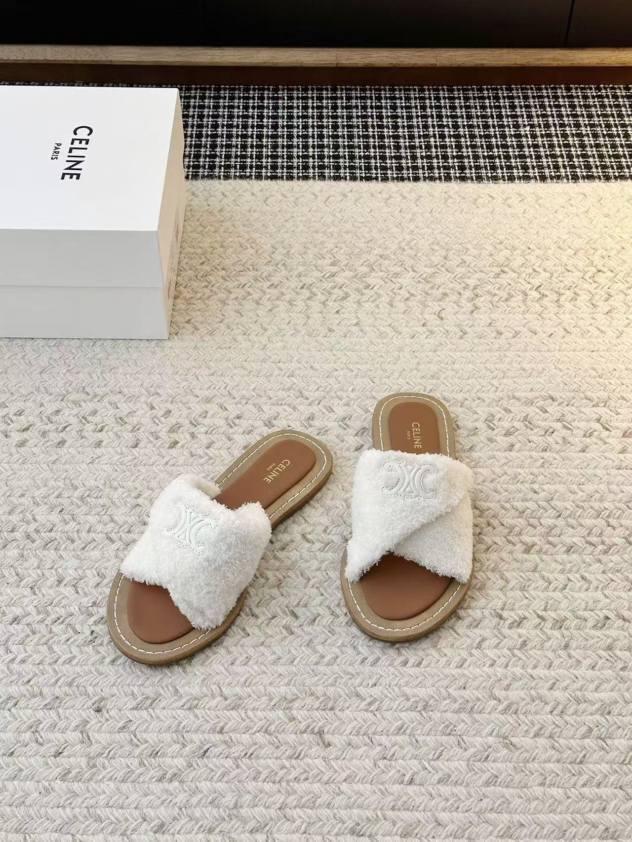 CEL1NE 高品質凱旋門ウールスリッパ【50％割引+送料無料】
