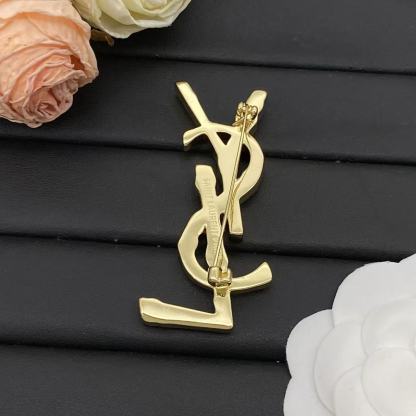 YSL ルビーブローチ【50％割引+送料無料】