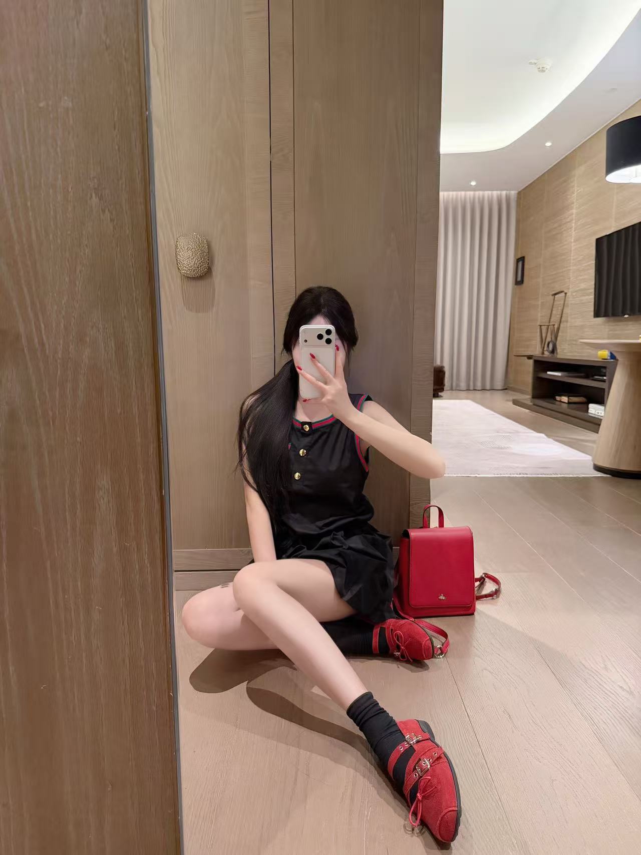 GUCC1 メタルボタン ノースリーブドレス【50％割引+送料無料】