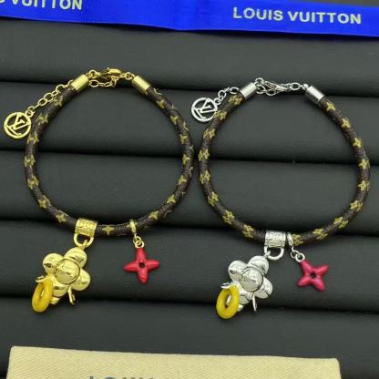 LV クローバー レザーブレスレット【50％割引+送料無料】