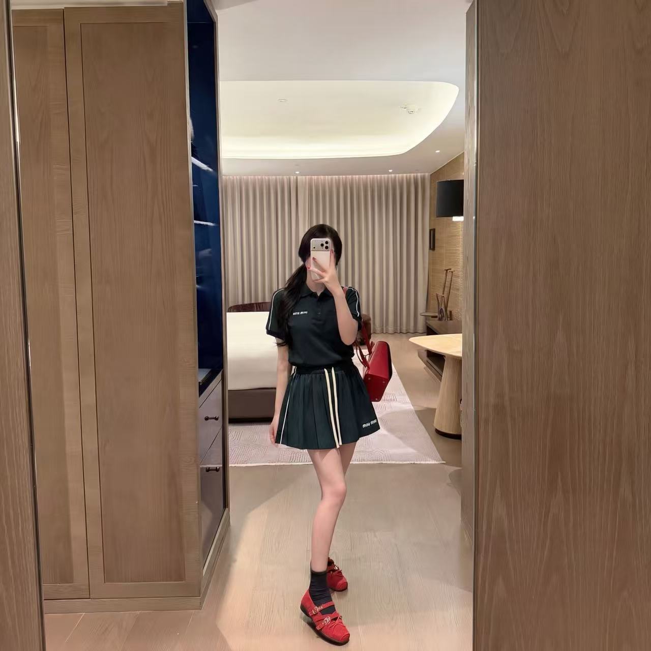 M1UM1U シャツ＆スカート 2点セット【50％割引+送料無料】