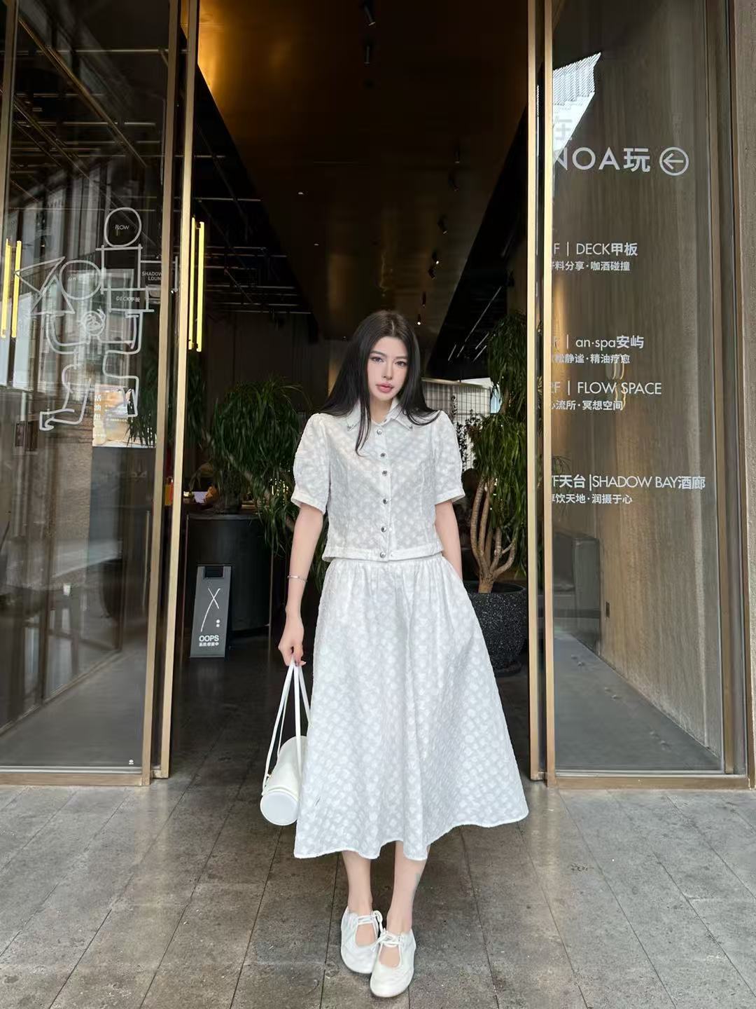 LV高級ジャカードシャツ＆スカート 2点セット【50％割引+送料無料】